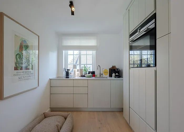 Kajuete #24 Dock 6c * Westerland